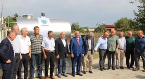 Büyükşehir'in üreticilere makine ve ekipman desteği sürüyor