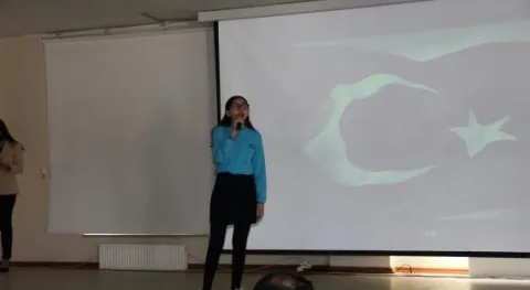 İSTİKLAL MARŞININ 100.YIL DÖNÜMÜ COŞKUYLA KUTLANDI