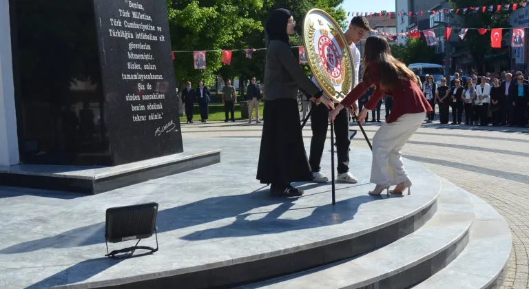 19 Mayıs Atatürk’ü Anma, Gençlik ve Spor Bayramı coşkuyla kutlandı