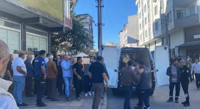 75 Yaşındaki Kadın Evinde Bıçaklanarak Öldürüldü! Şüpheli Eşi Gözaltında