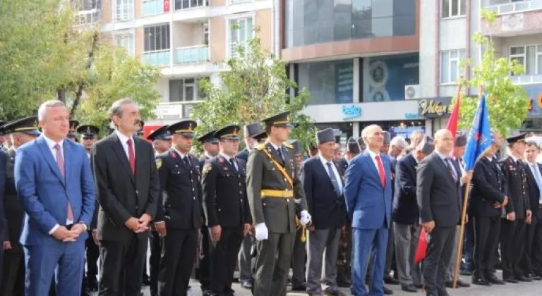 Saray'da 30 Ağustos Zafer Bayramı törenle kutlandı