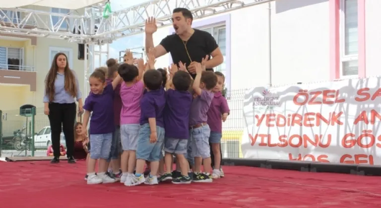 Yedi Renk Anaokulu Yılsonu Gösterisi