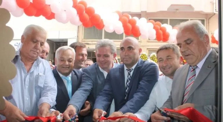 Esnaf Lokaline Görkemli açılış