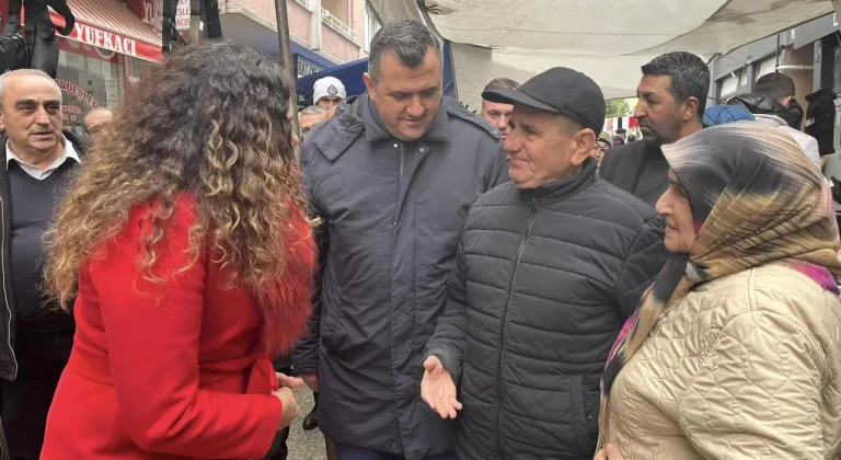 Başkan Abdül Taşyasan ve Candan Yüceer  Saray Semt Pazarı’nda Esnaf ve Vatandaşlarla Buluştu