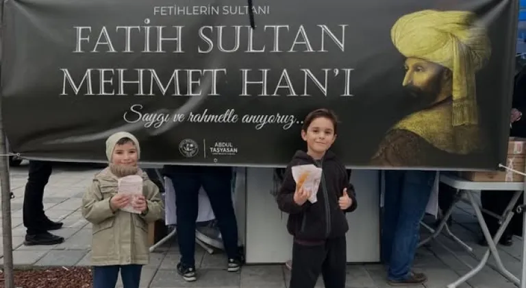 Belediyeden Fatih Sultan Mehmet Hayrına Lokma İkramı