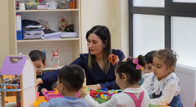 BÜYÜKŞEHİR’DEN ÇOCUKLARA FIRSAT EŞİTLİĞİ SUNAN KÜTÜPHAN