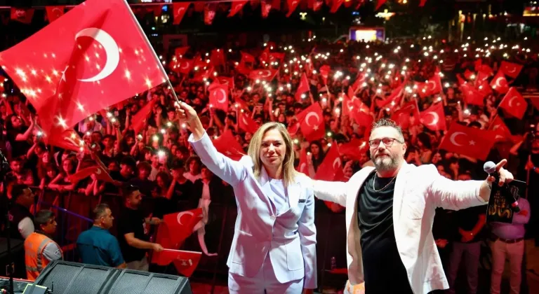CANDAN BAŞKAN: “ZAFER, YÖNÜNÜ MİLLETİNE GÖRE BELİRLEYENLERİN ESERİDİR”
