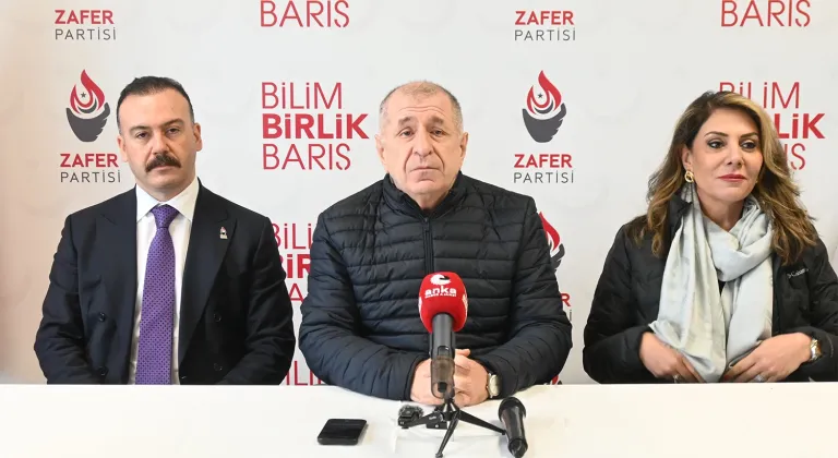 “DEPREMİN ÜZERİNDEN 3 YIL GEÇTİ AMA HATAYLILARIN ACILARI DEVAM EDİYOR”
