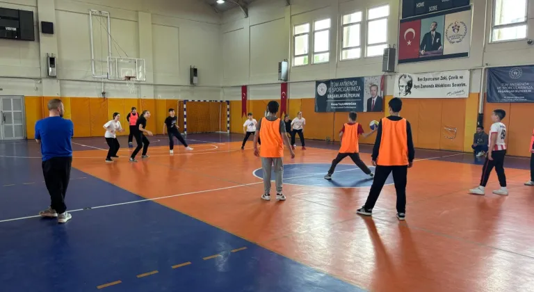 Geleneksel Çocuk Oyunları Şenliği Tamamlandı