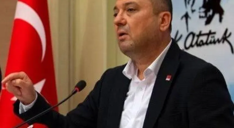 “GÜMRÜK VERGİSİNİ 30 KASIM’DAN 1 EKİM’E ÇEKMEK İSTEYEN İTHALAT LOBİLERİ, BAKANLIĞA BASKI YAPIYOR”