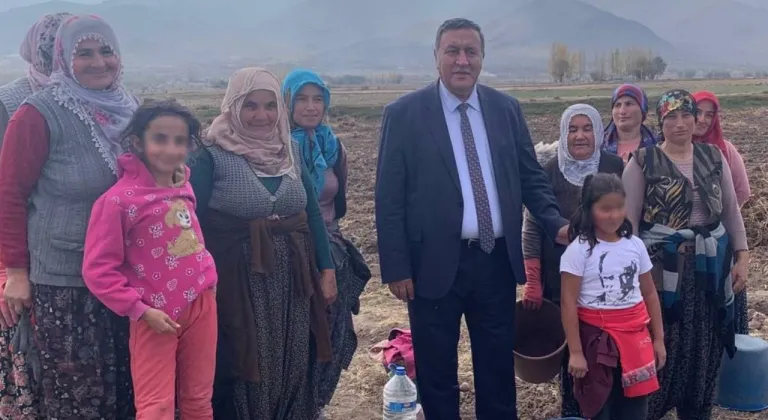 Gürer: “8 Mart Dünya Emekçi Kadınlar Günü” bir hak mücadelesi günüdür”