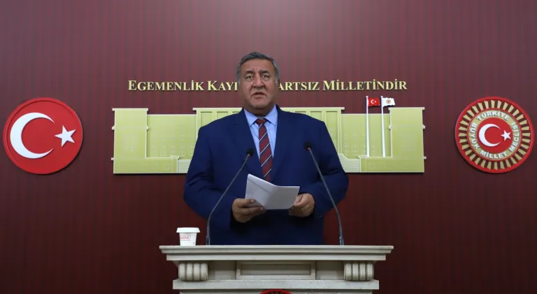 GÜRER, ŞEKER FABRİKALARINDAKİ BORÇ SARMALINA DİKKAT ÇEKTİ 4 MİLYAR 700 MİLYON LİRALIK BORÇ ÜRETİMİ TEHDİT EDİYOR