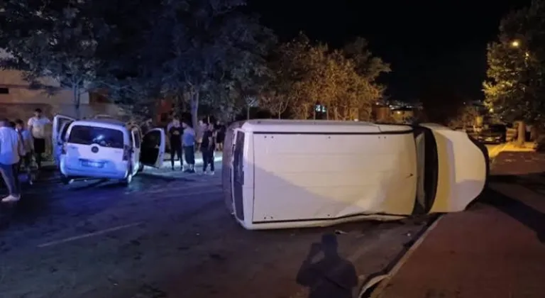 Kapaklı’da Feci Kaza! Araç Yoldan Çıktı, Yayaya Çarptı: 3 Yaralı