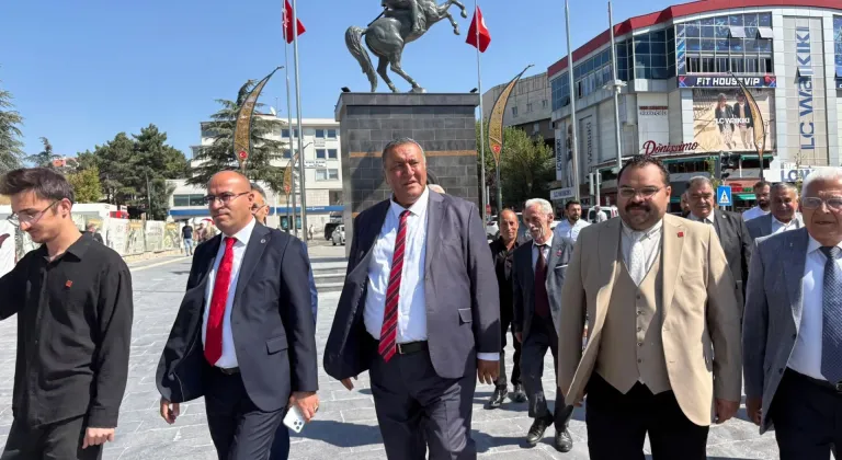 Milletvekili Ömer Fethi Gürer’den Bakanlara 10.707 Soru
