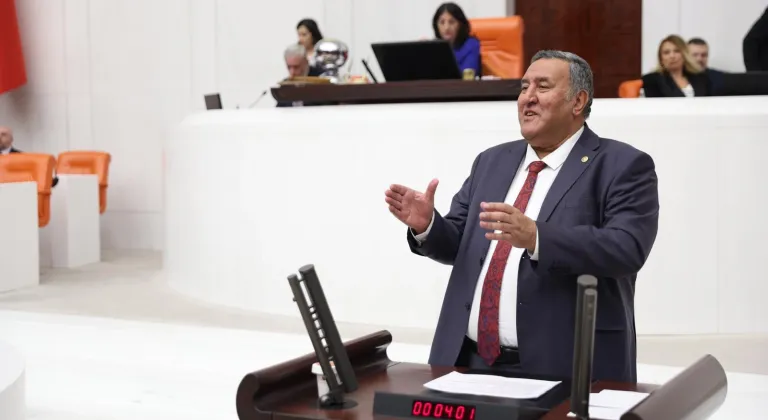 ÖMER FETHİ GÜRER: “KAPALI SULAMA SİSTEMLERİ GECİKMEDEN TAMAMLANMALI”