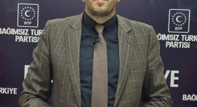 "Kendileri bozguna uğrayan ABD ve İsrail, İran - Türkiye savaşı istiyor"