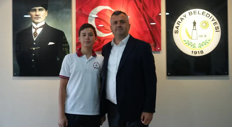 Saray Akademi’den Fen Lisesi’ne: Eymen’in Başarısı Gururlandırdı
