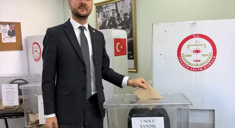 Saray YENİ Parti’de İl Başkanlığı İçin Sandığa Gidildi