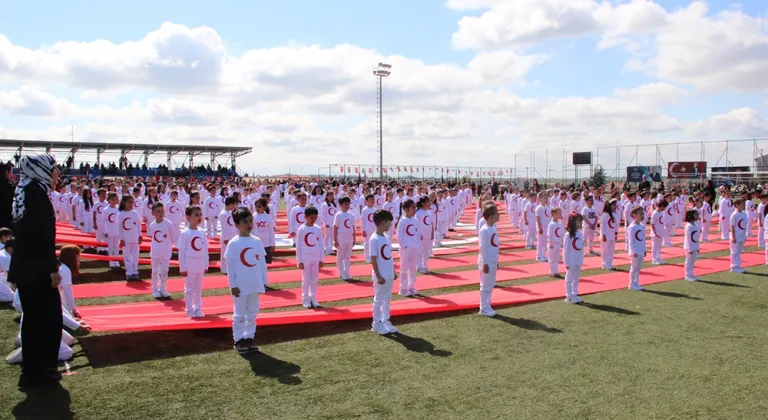 Saray’da 23 Nisan Coşkusu