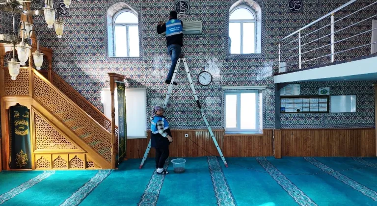 Süleymanpaşa Belediyesi Camilerde Temizlik Seferberliği Başlattı