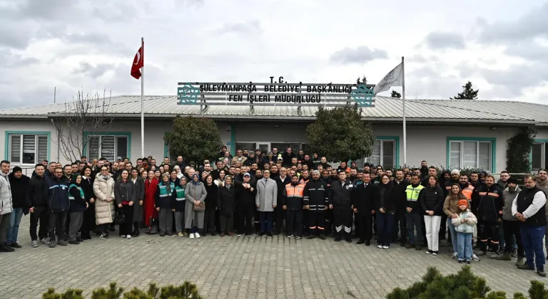 Süleymanpaşa Belediyesinde Bayramlaşma Mesaisi