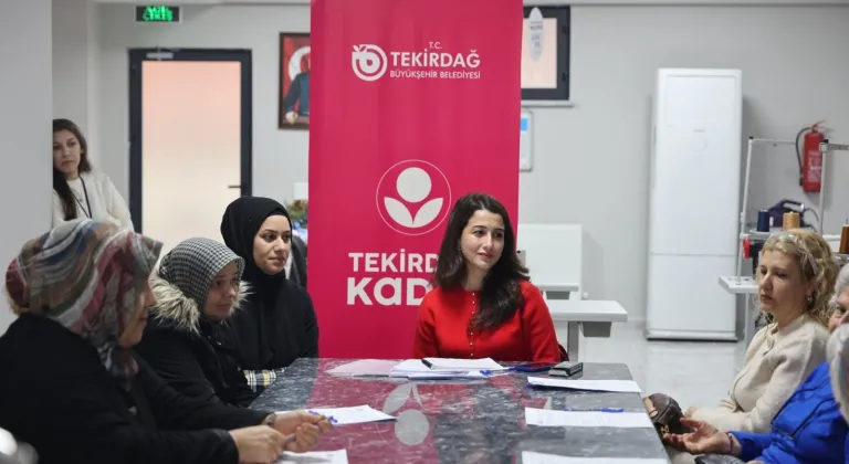 TEK ATÖLYE’DE BİLGİYLE GÜÇLENEN SAĞLIKLI KADINLAR