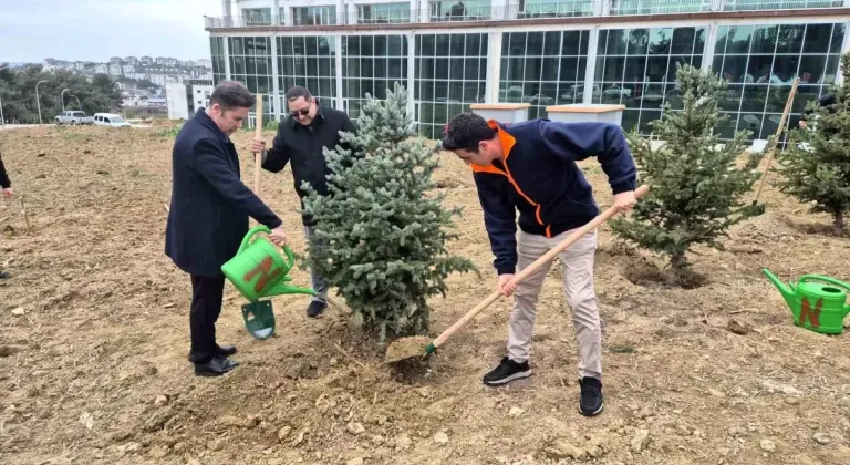 Tekirdağ’da Yeşil Gelecek İçin 400 Fidan Dikildi