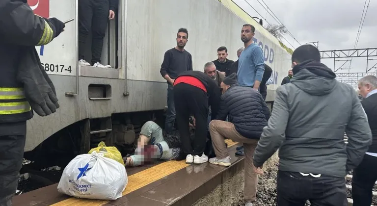 Tren İle Peron Arasında Sıkışan Kadın Ölümden Döndü