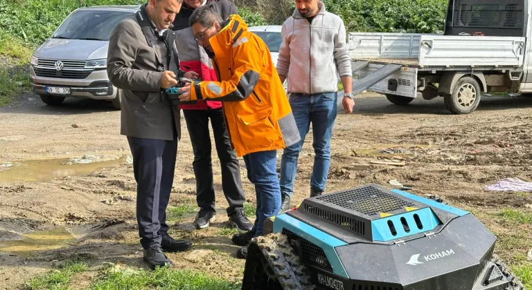 Yeni Nesil Ot Biçme Robotu Hizmete Girdi