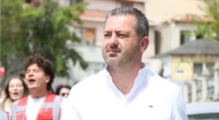 Yeni Parti Gelibolu İlçe Başkanı Engin Çoşkun’dan Yoksulluk ve Öğrenci Barınma Sorununa Tepki