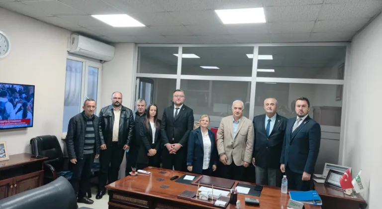 Zafer Partisi’nden Saray Balkan Göçmenleri ve Mübadilleri Derneği’ne Ziyaret